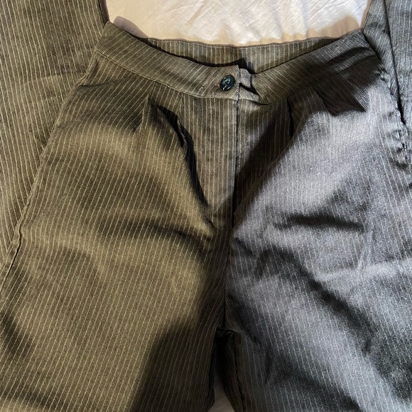 Brown corduroy pants - Picture 3 of 7